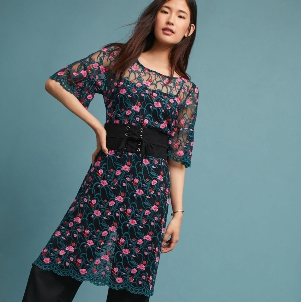 Moulinette Soeurs Floral Embroidered Mesh Tunic size M NWT